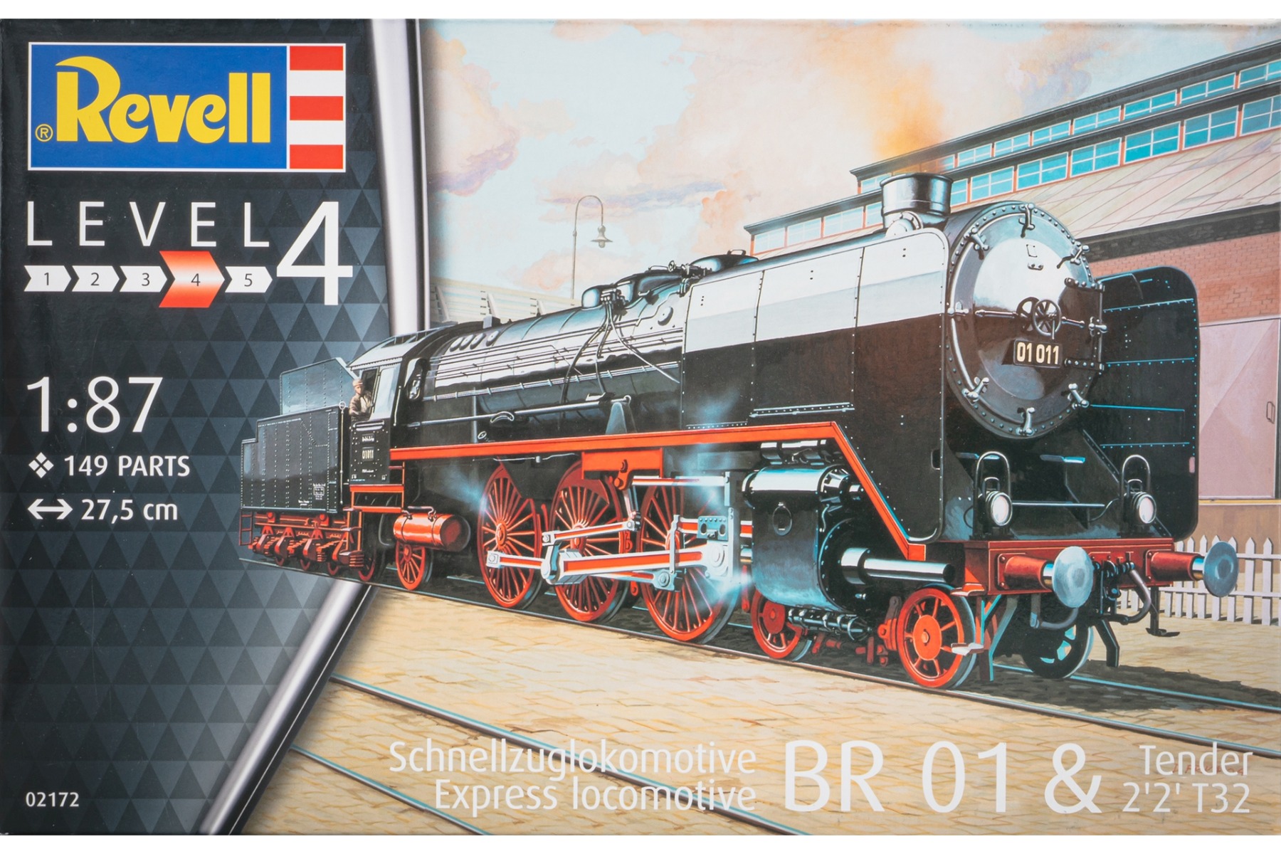 Revell RE02172 Express Locomotive BR 01 & Tender 2'2'T 32, model kit