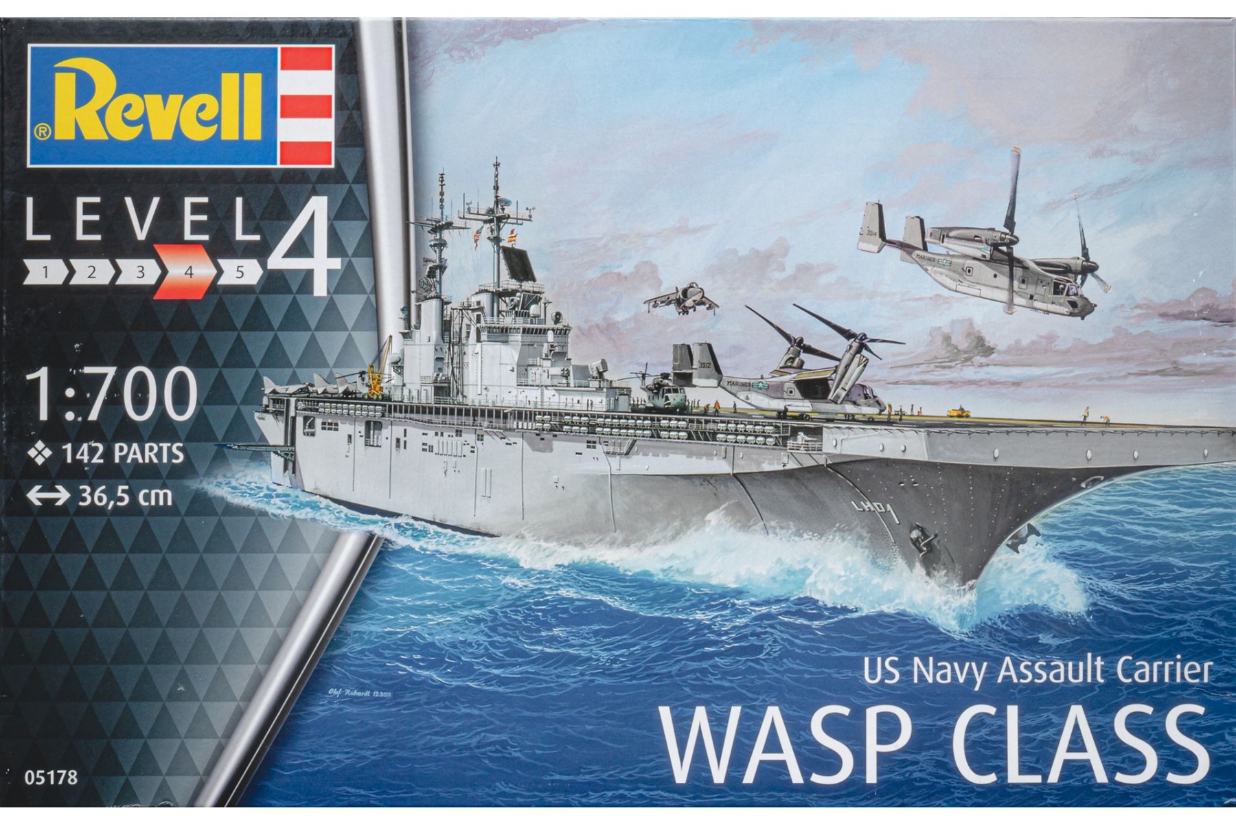 Revell RE05178 US Navy Assault Carrier, Wasp Class, model kit