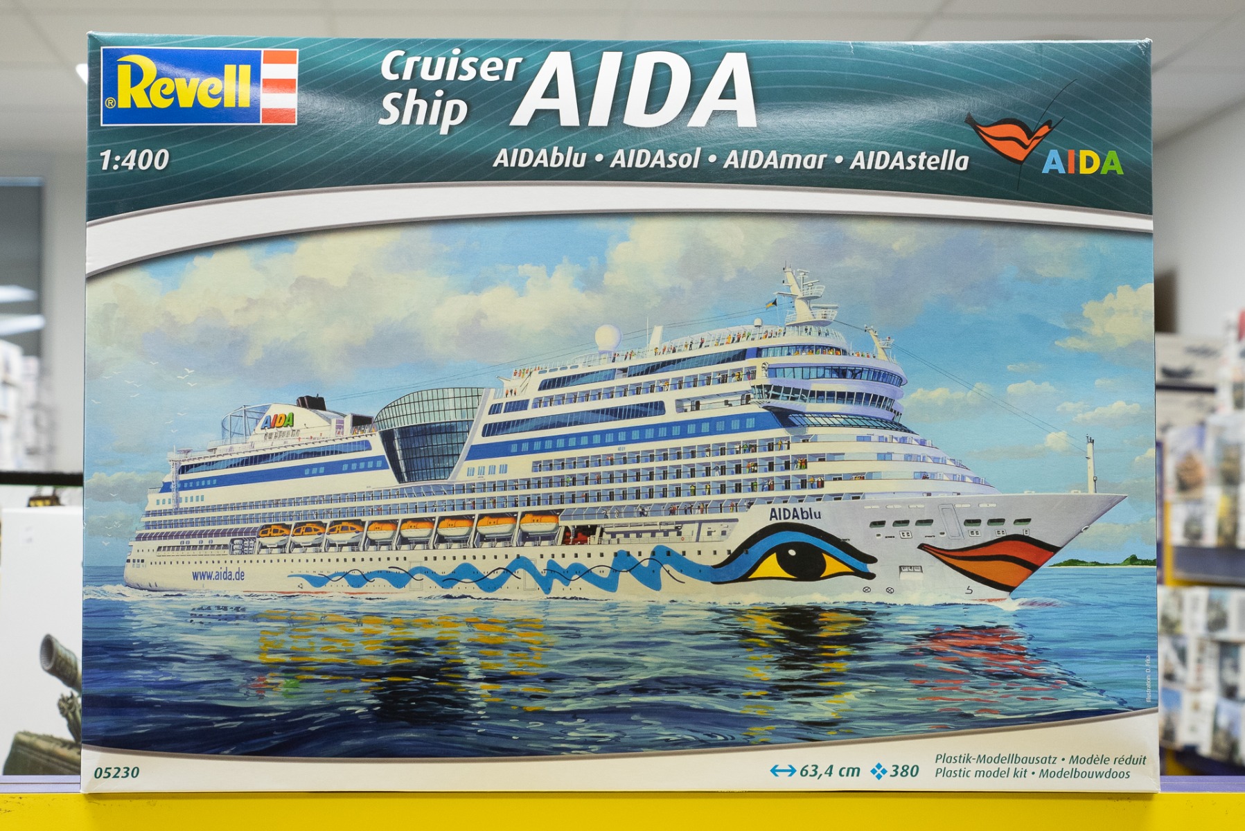 Revell RE05230 Cruiser Ship AIDA AIDAblu, AIDAsol, AIDAmar, AIDAstella, model kit