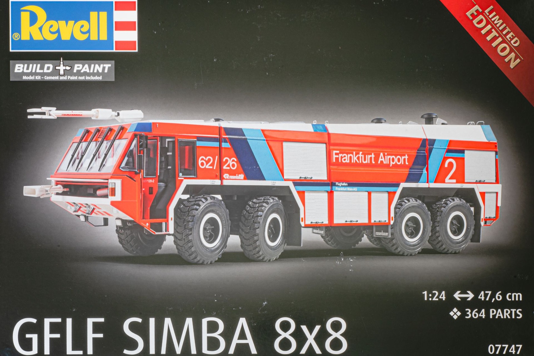 Revell RE07747 GFLF Simba 8x8 airport fire-engine, Limited Edition, model kit
