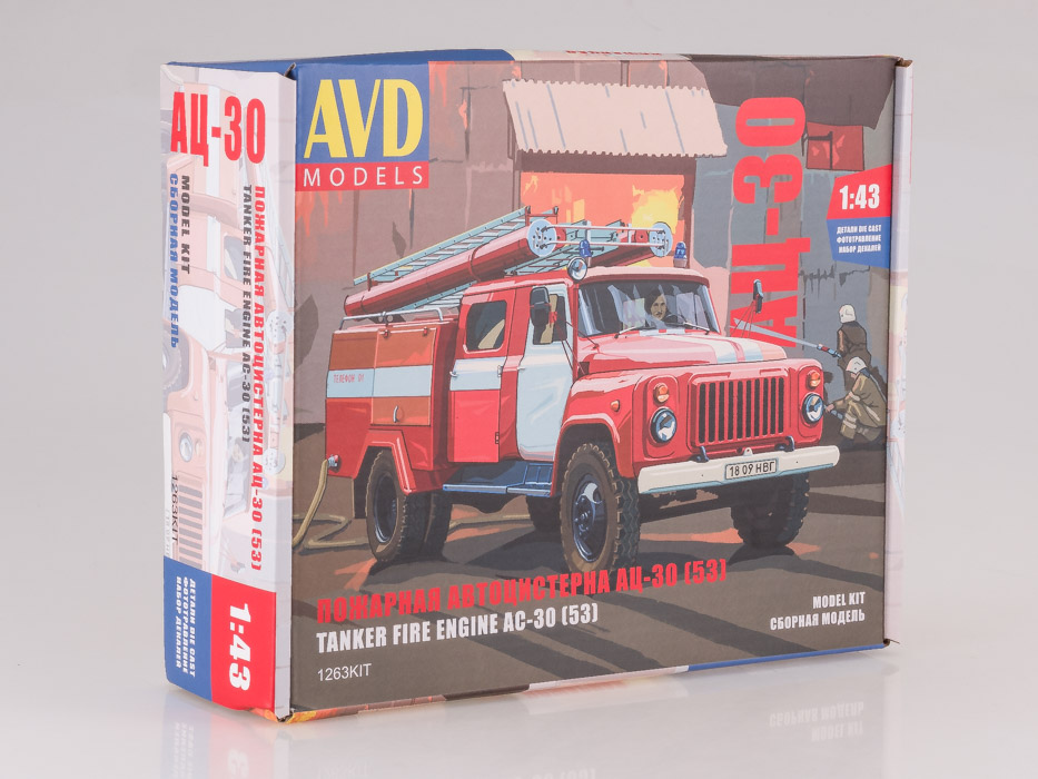 Fire truck AC-30(53) (GAZ-53), model kit