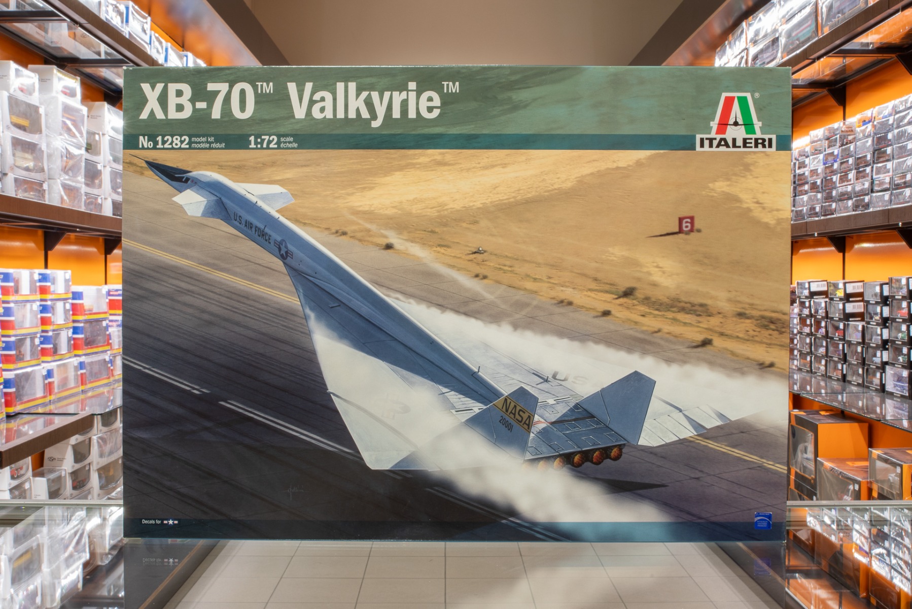 Italeri IT1282 XB-70 Valkyrie, model kit