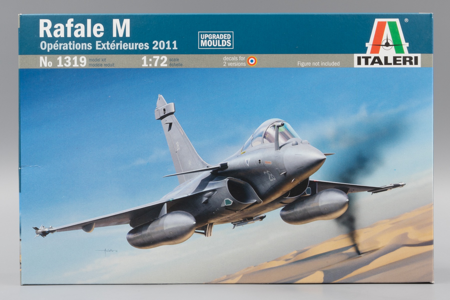 Italeri IT1319 Rafale M (Operations Extérieures 2011), model kit