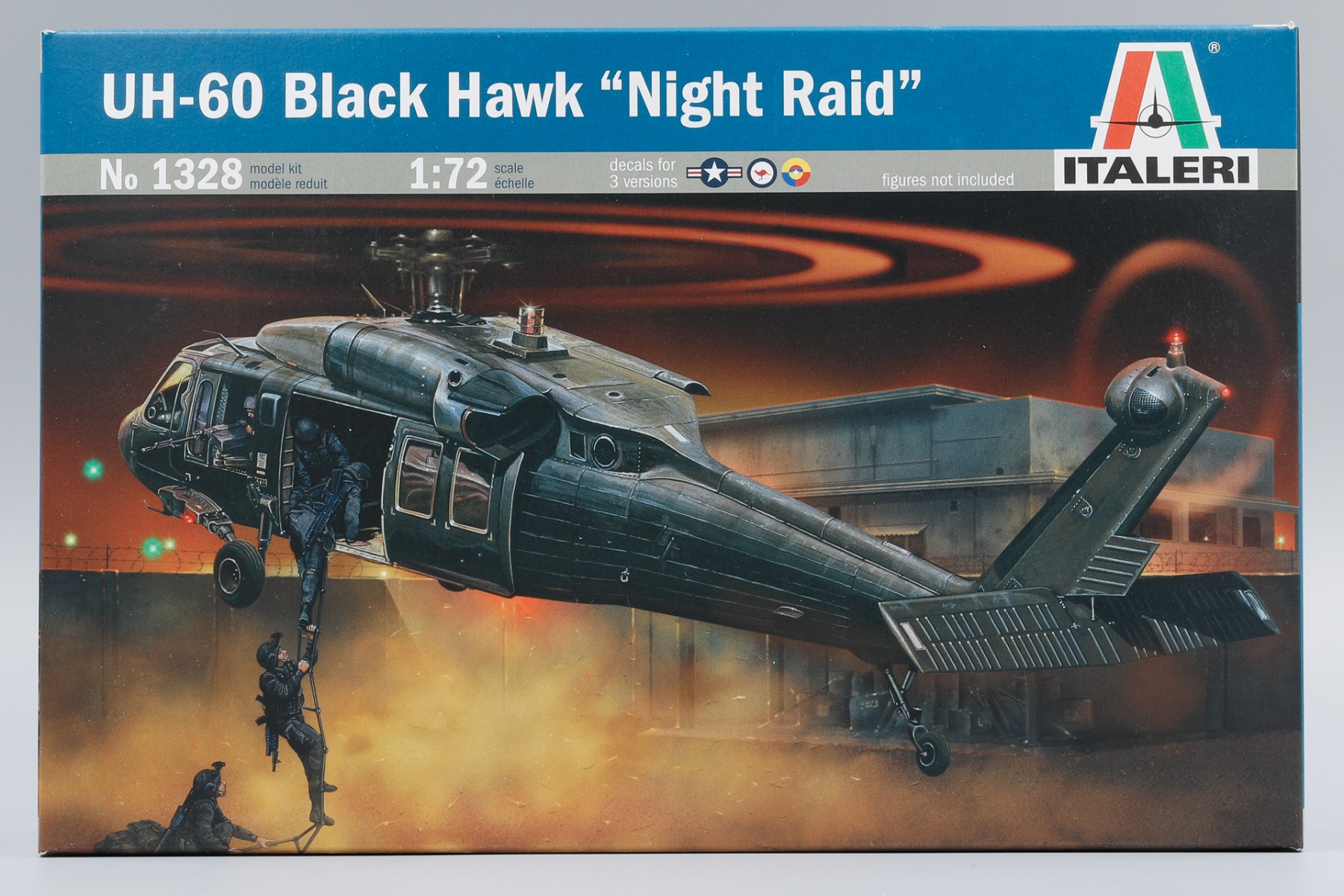 Italeri IT1328 UH-60 Black Hawk 