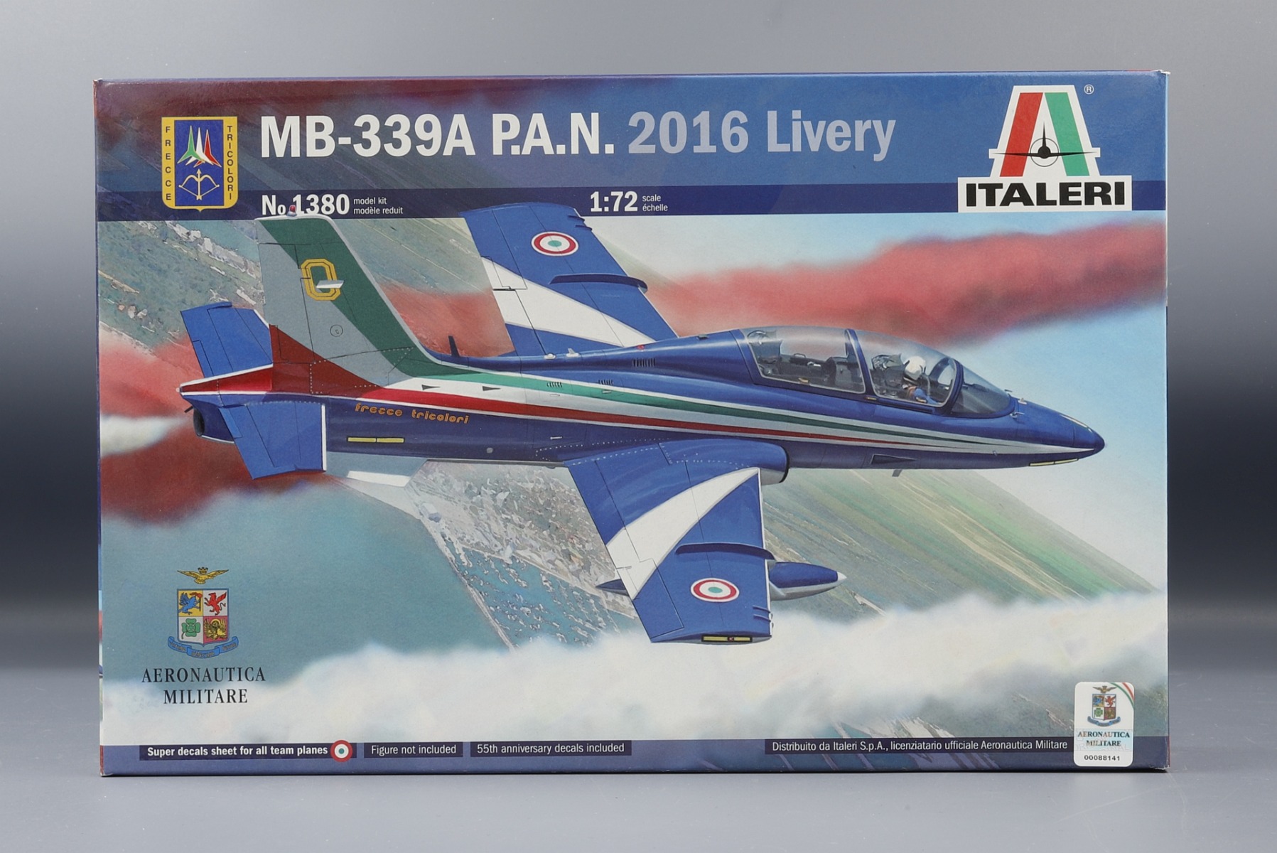 Italeri IT1380 MB-339A P.A.N. 2016 Livery, model kit