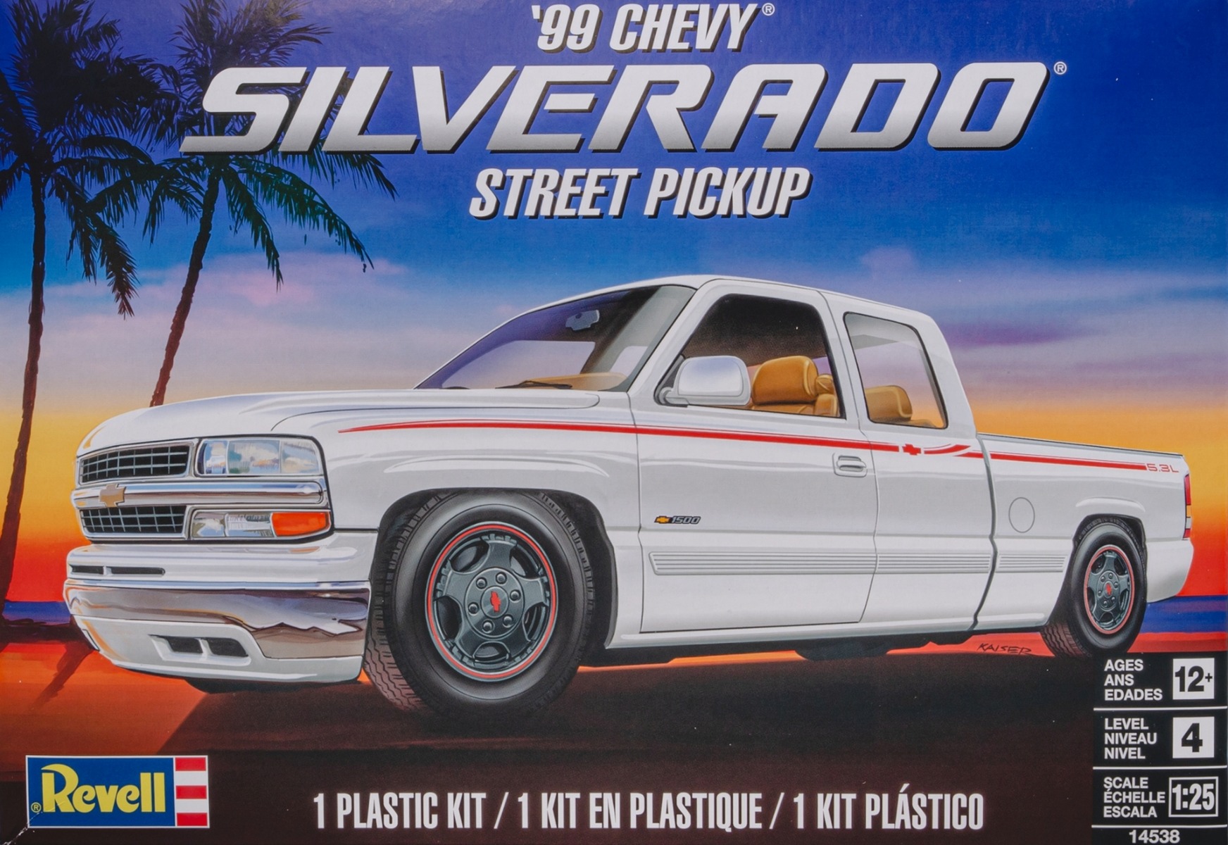 Revell RE14538 Chevy Silverado Custom Pickup 1999, model kit