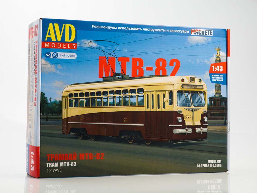 4047AVD Tram MTV-82, model kit