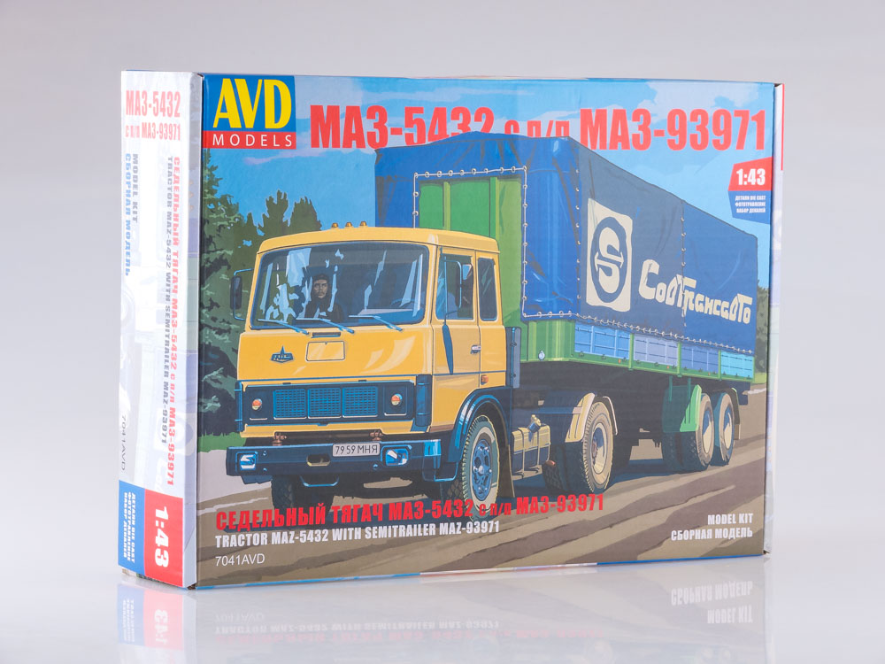MAZ-5432(old) tractor truck with semitrailer MAZ-93971, model kit