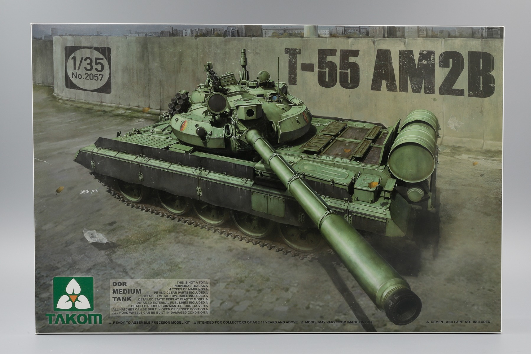 TAKOM2057 T-55 AM2B DDR Medium Tank