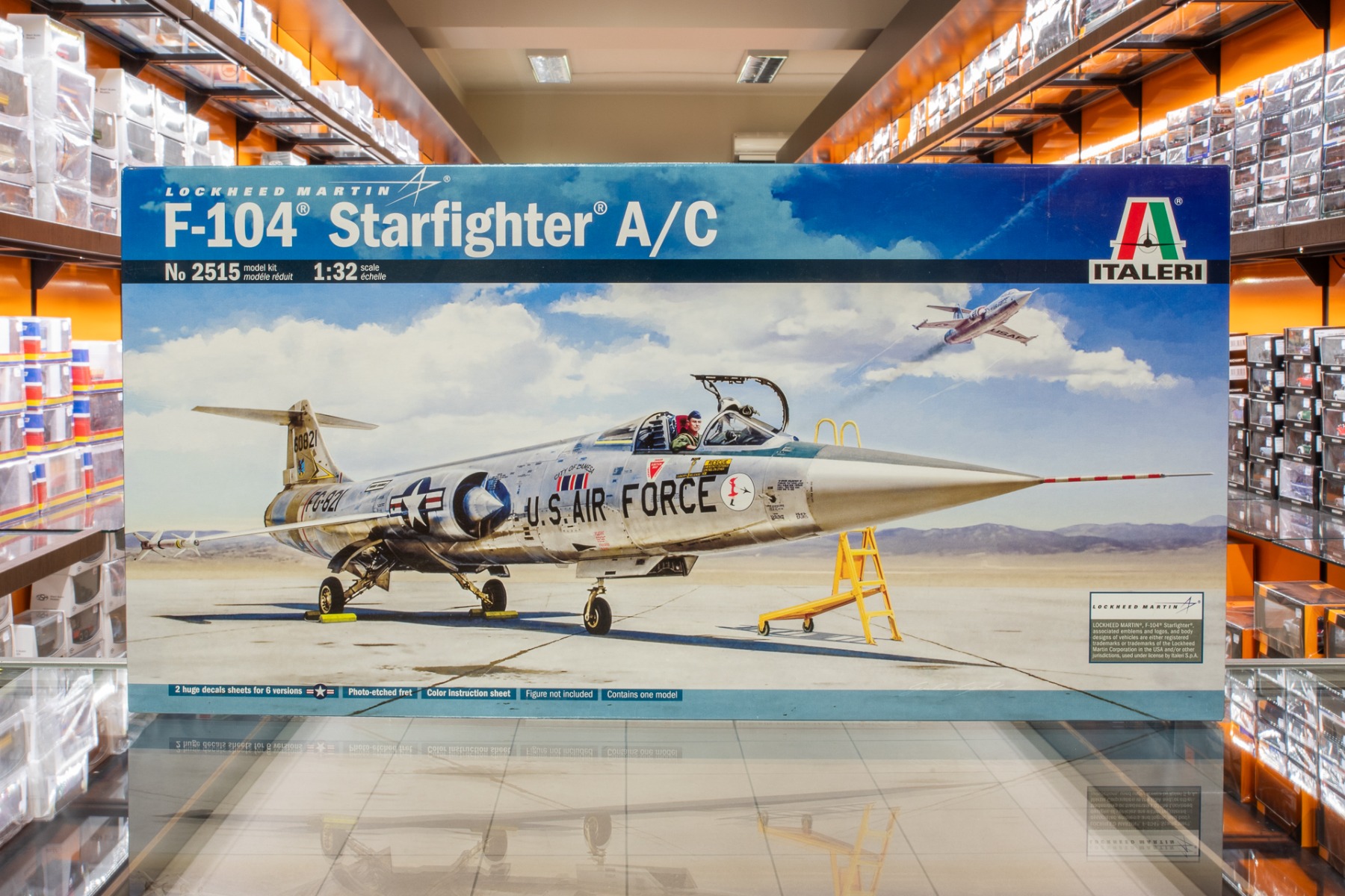 Italeri IT2515 Lockheed Martin F-104 A/C Starfighter, model kit