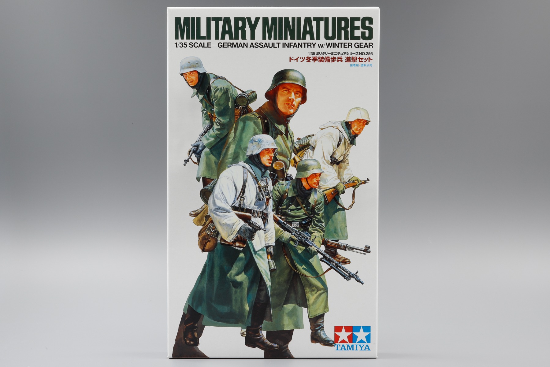 Tamiya TA35256 German Assault Infantry w/Winter Gear