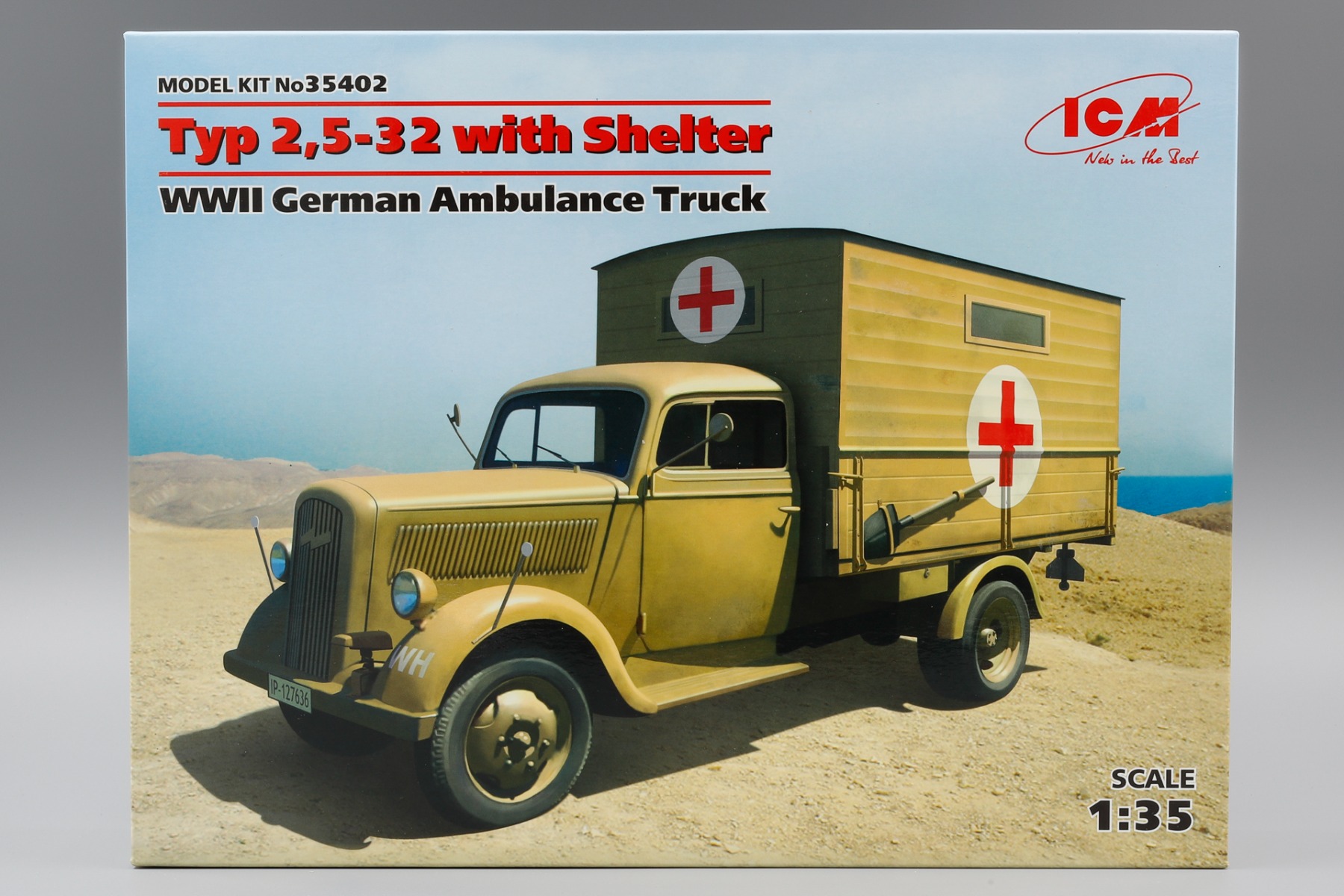 ICM35402 Typ 2,5-32 with Shelter WWII German Ambulance Truck