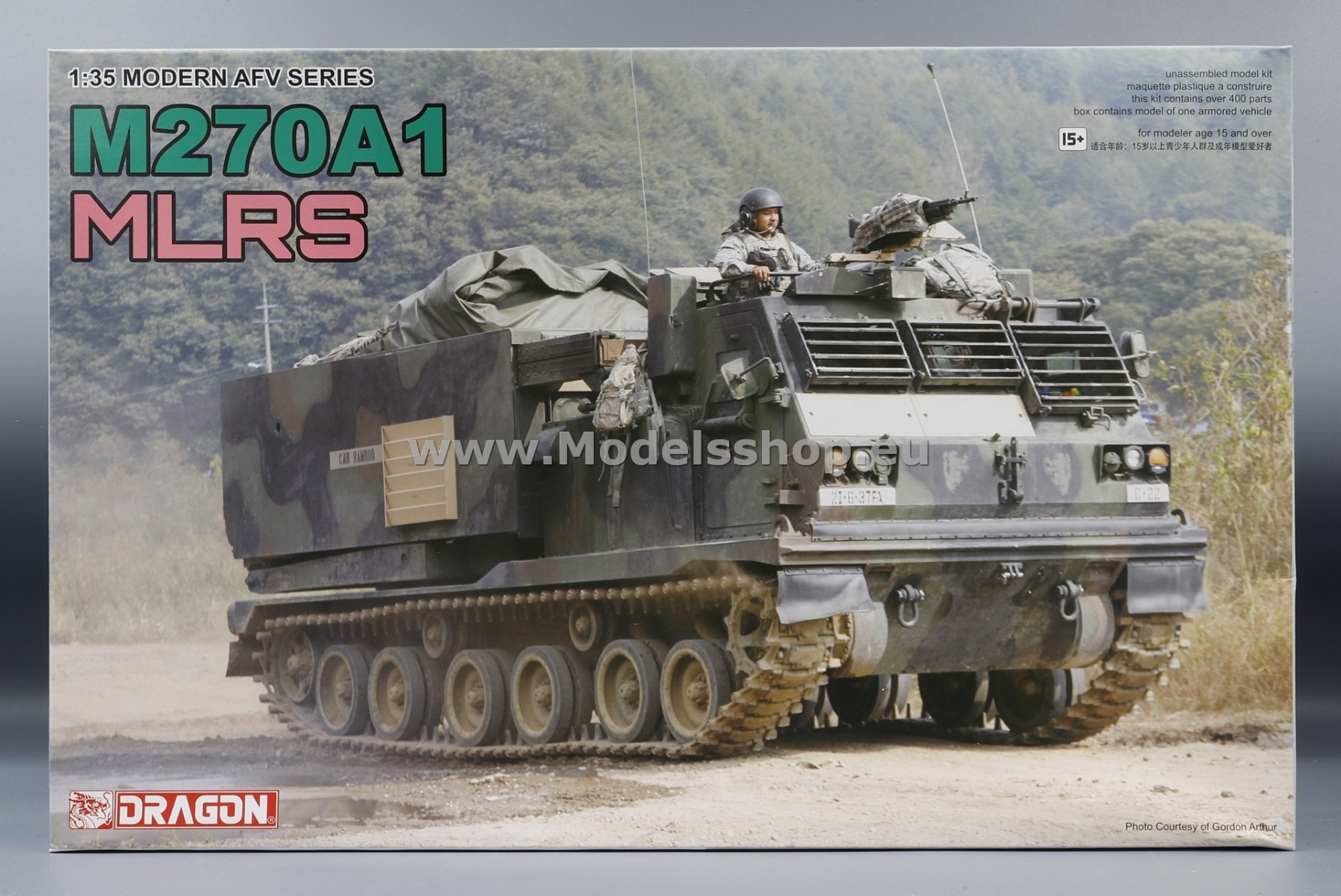 Dragon DRA03557 M270A1 Multiple Launch Rocket System (MLRS) incl Royal models update set #023