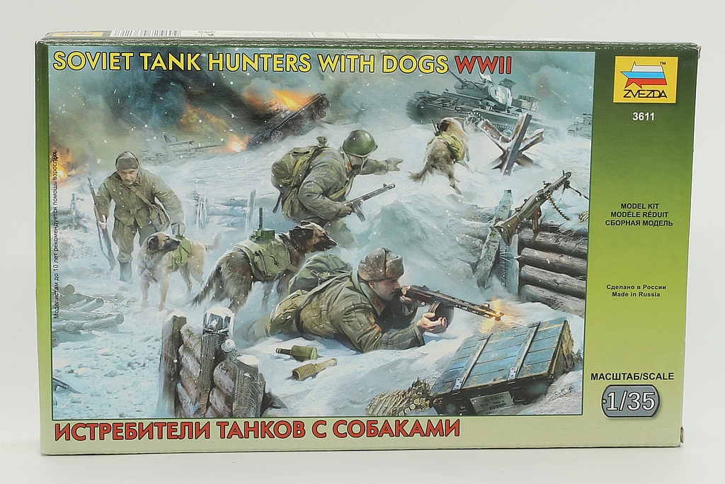 Zvezda ZV3611 Soviet Tank Hunters with dogs WWII