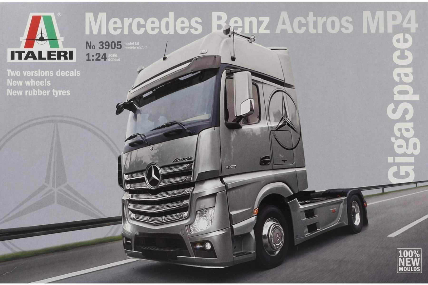 Italeri IT3905 Mercedes Benz Actros MP4 GigaSpace, model kit
