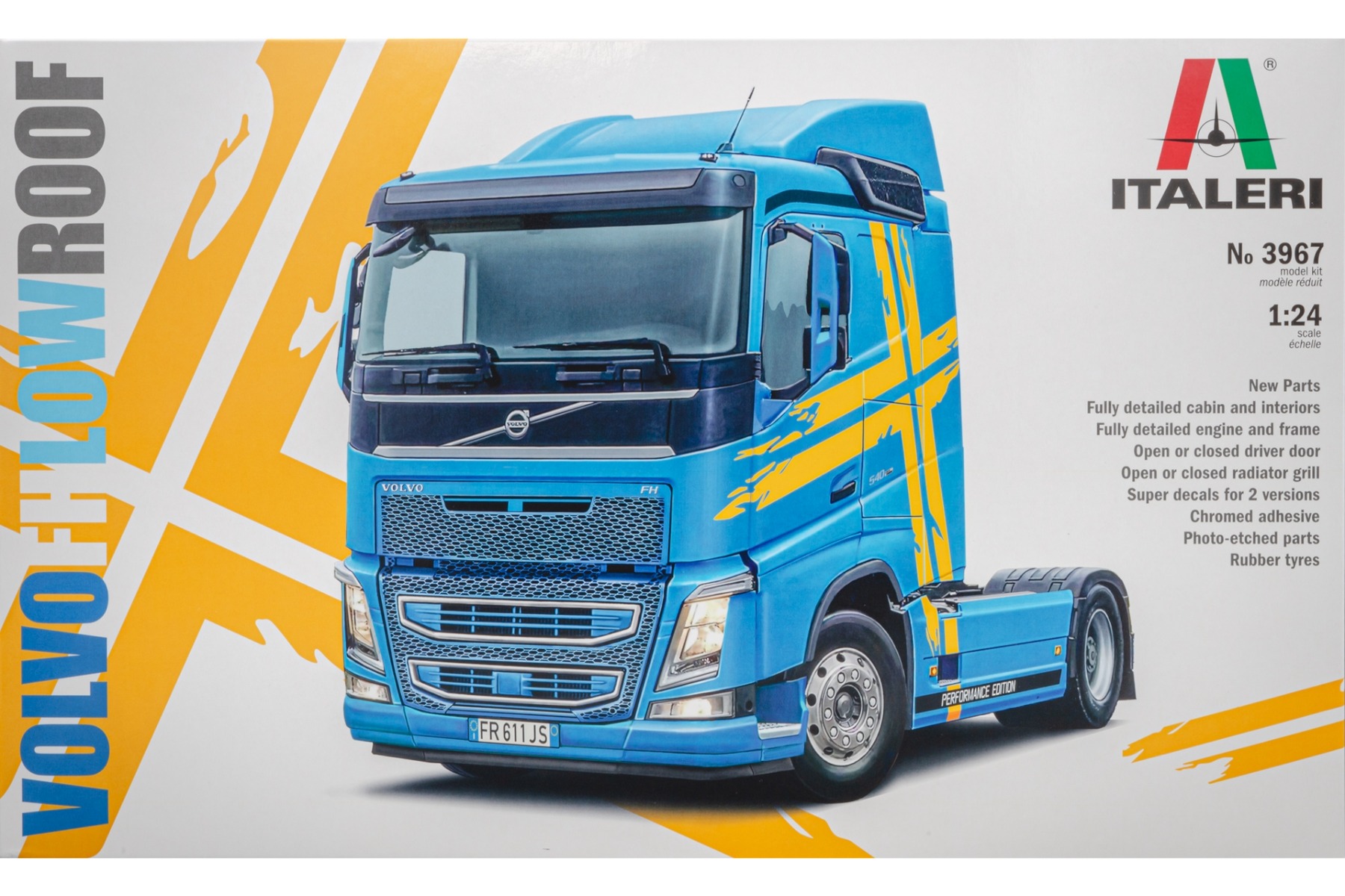 Italeri IT3967 Volvo FH Low Roof tractor truck, model kit
