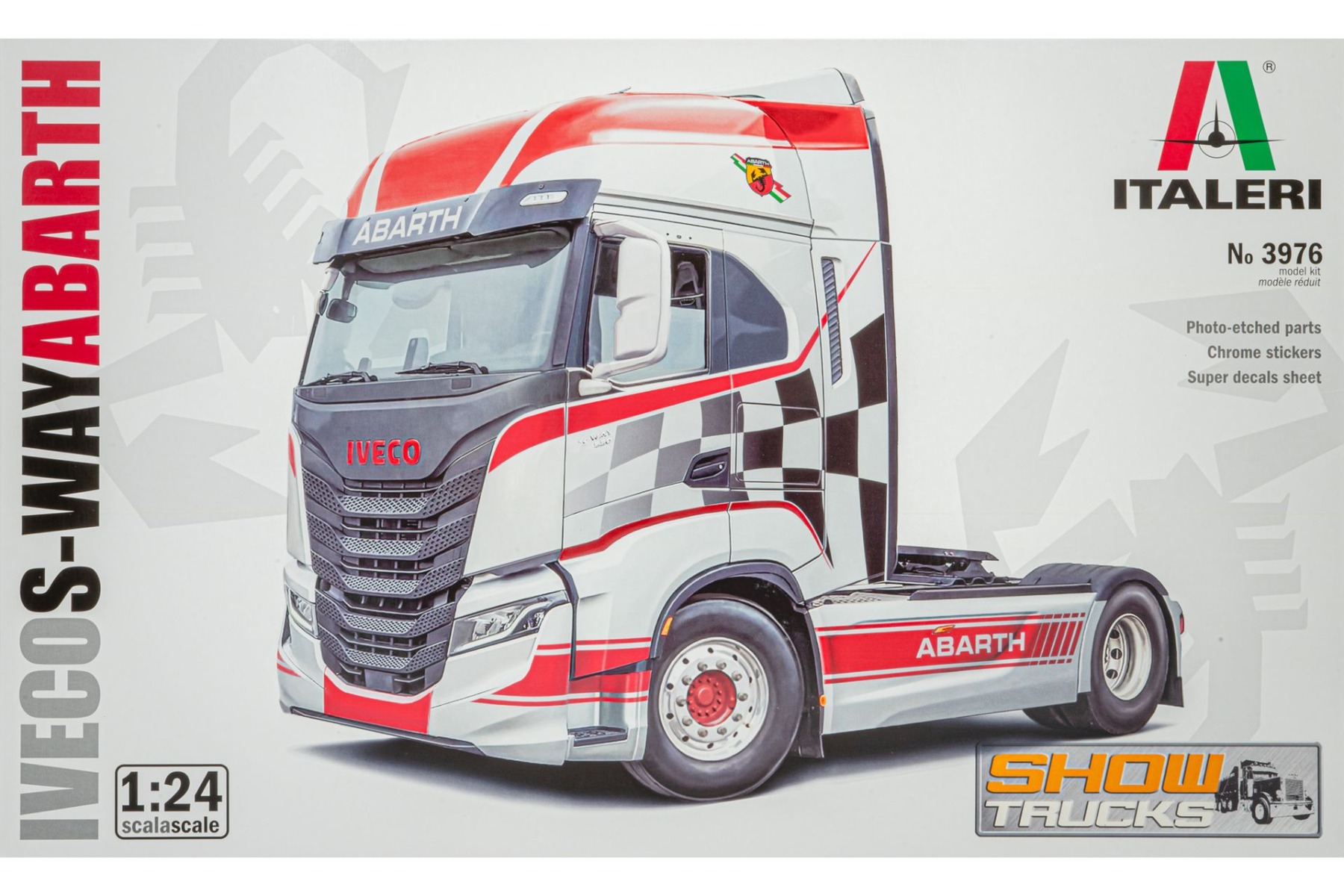 IT3976  Iveco S-Way Abarth tracktor truck  (Show Truck), model kit