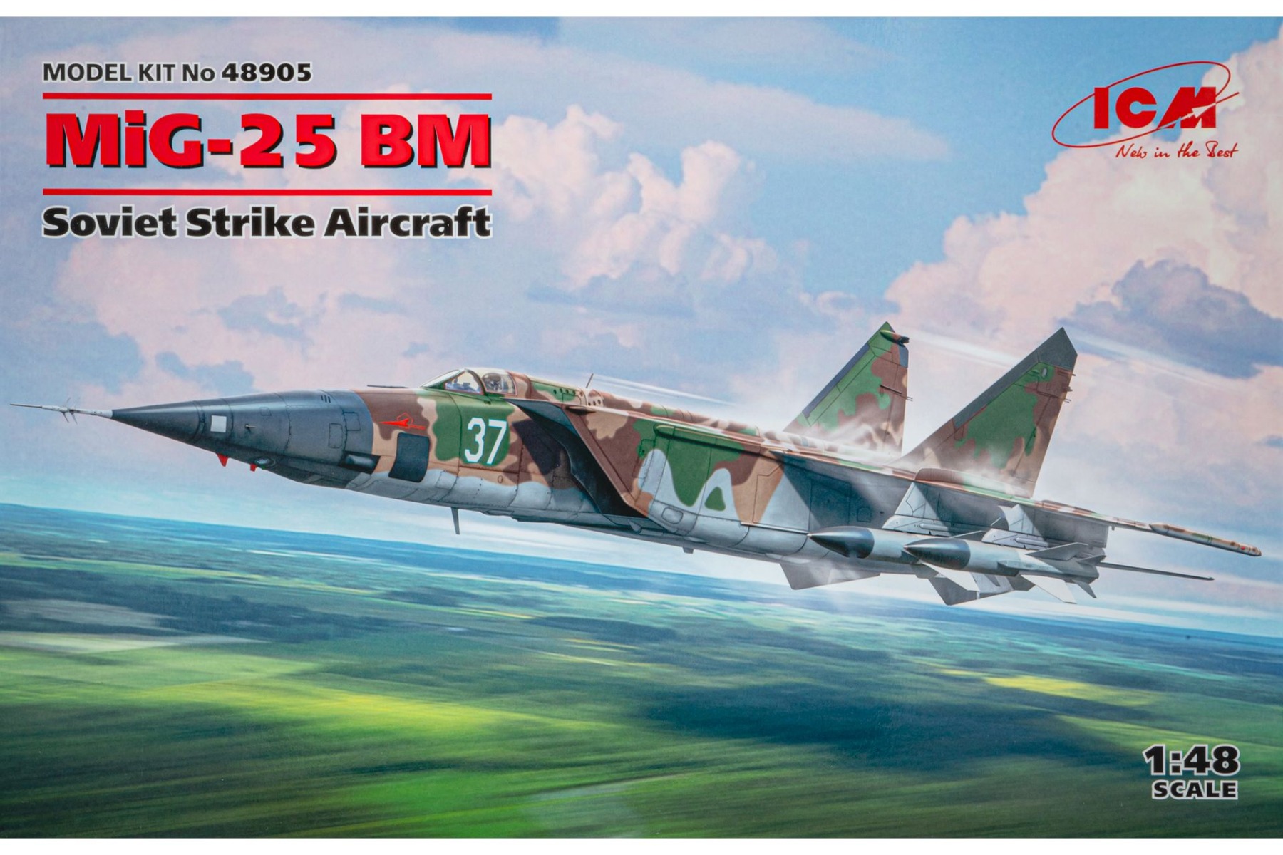 ICM48905 MiG-25BM Soviet Strike Aircraft, model kit