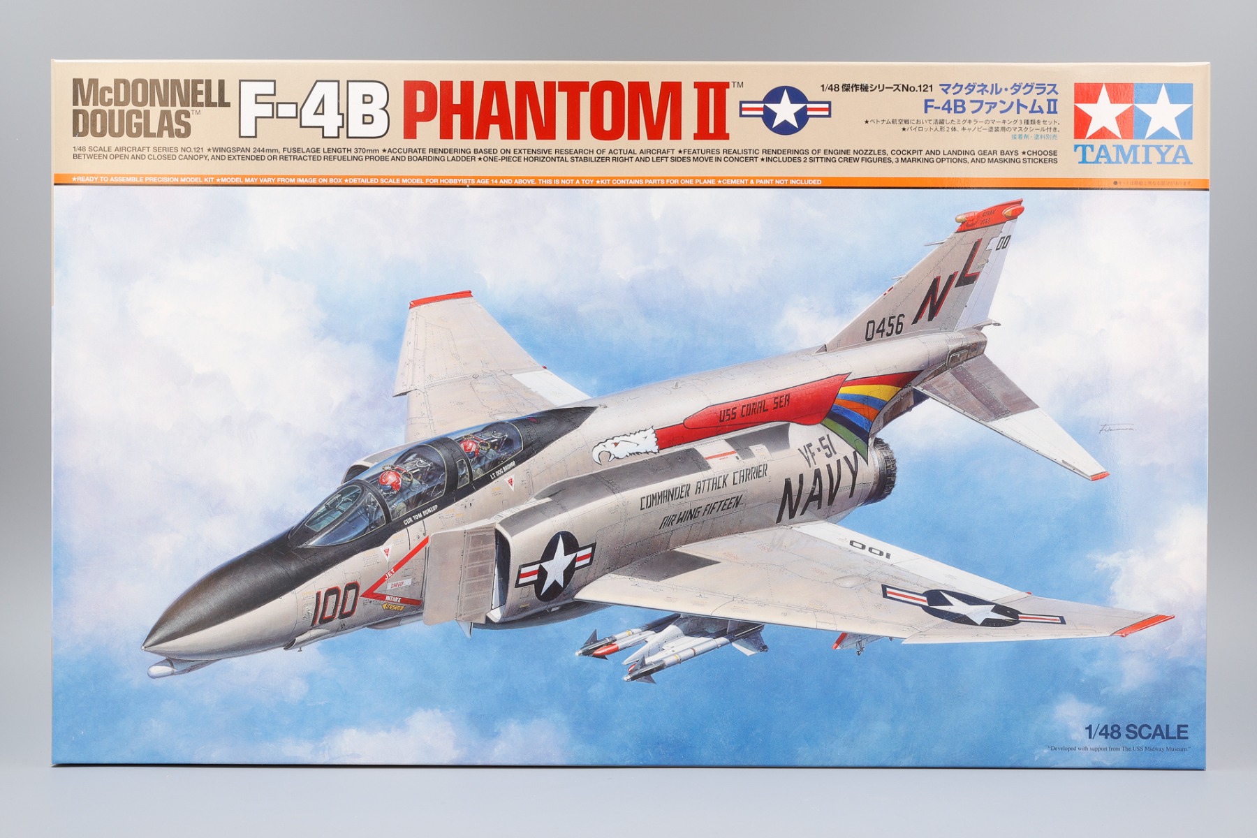 Tamiya TA61121 McDonnell Douglas F-4B Phantom II
