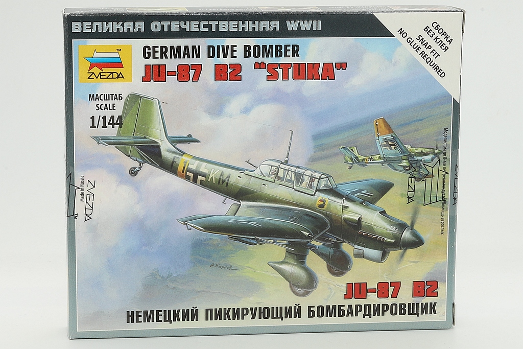 Zvezda ZV6123 German Dive Bomber Ju-87 B2 