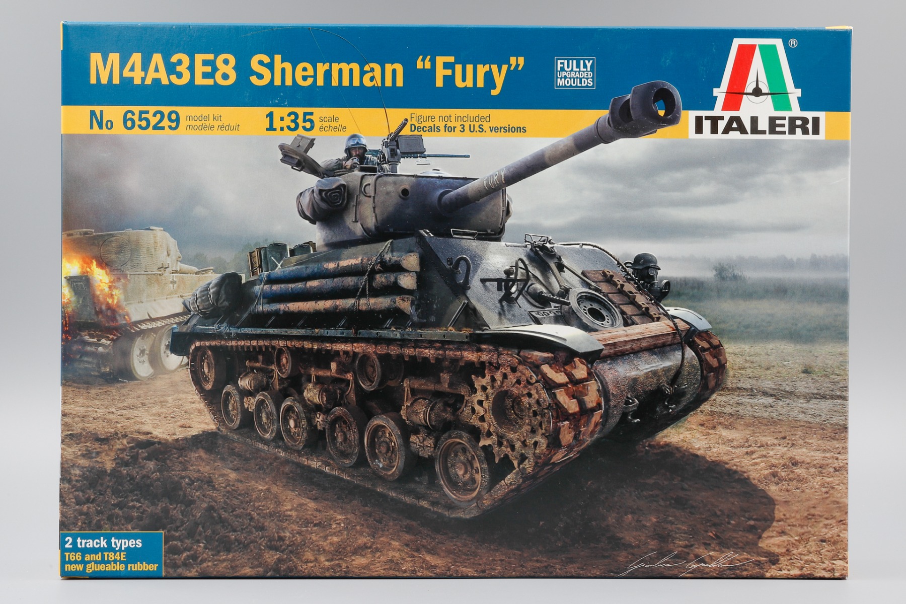 Italeri IT6529 M4A3E8 Sherman 