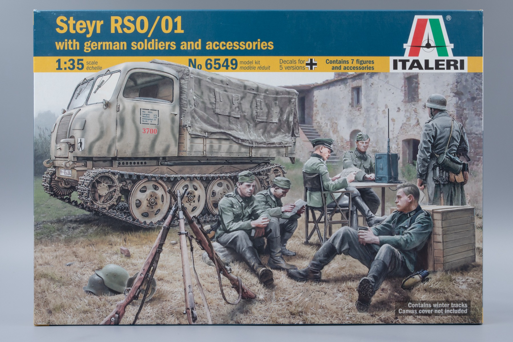 Italeri IT6549 Steyr RSO/01 with german soldiers and accessories, model kit
