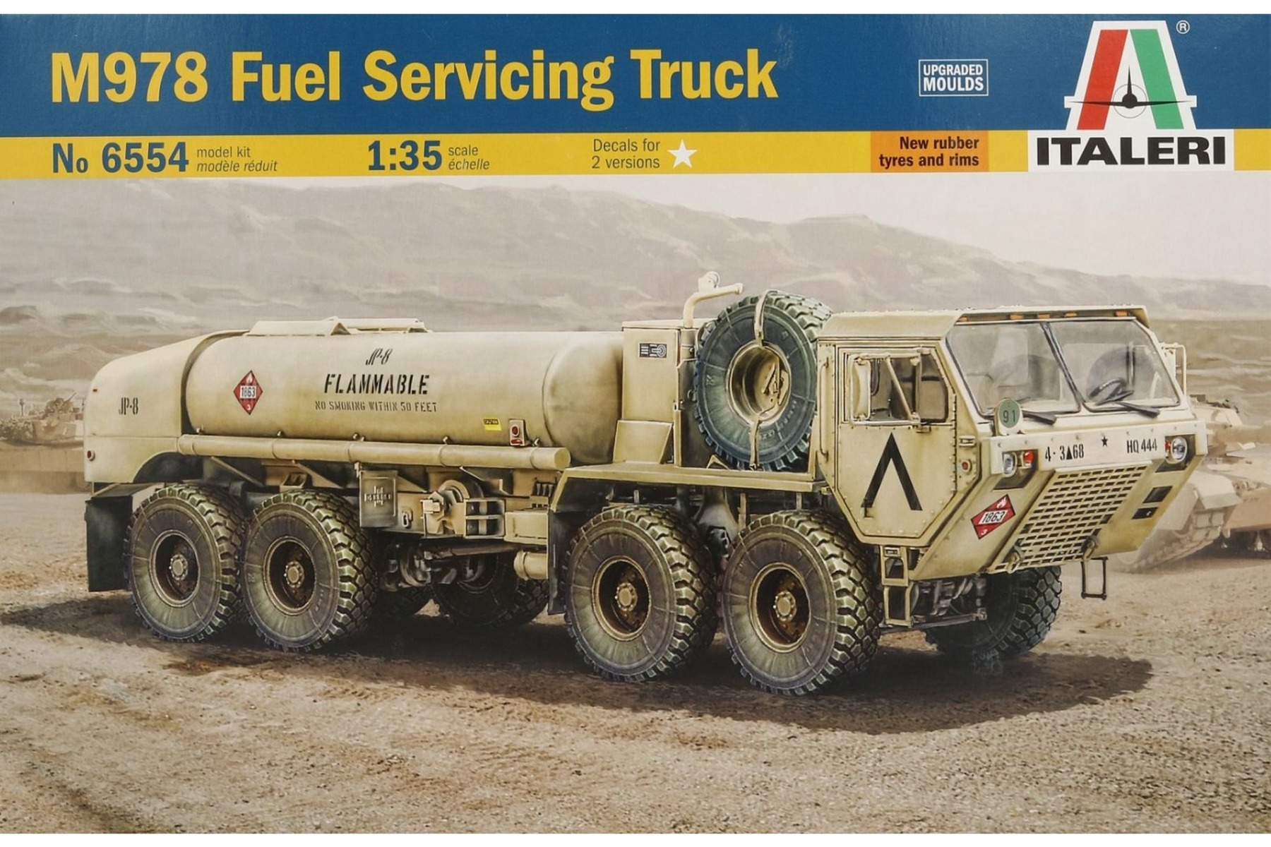 Italeri IT6554 M978 Fuel Servicing Truck, model kit