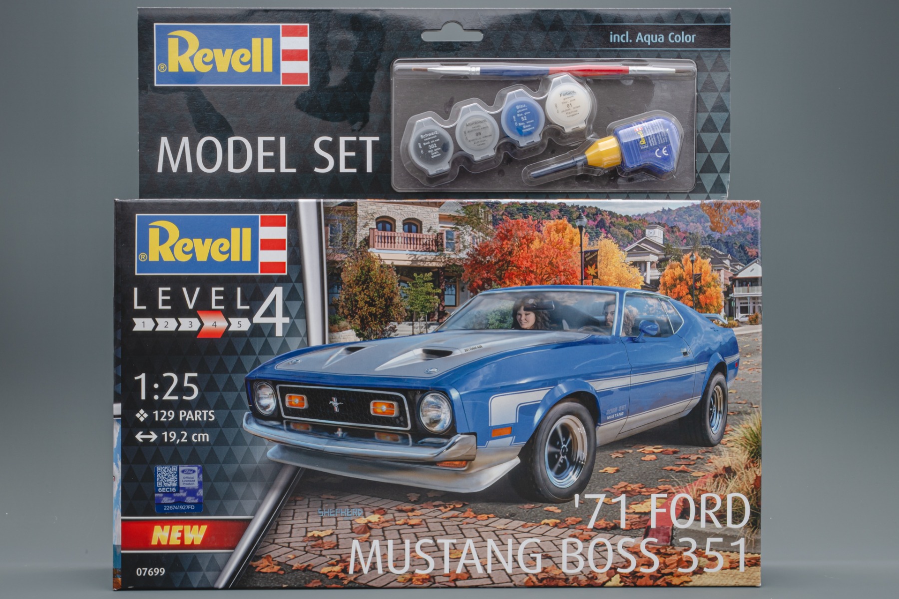 Revell RE67699 Ford Mustang Boss 351, 1971, model set