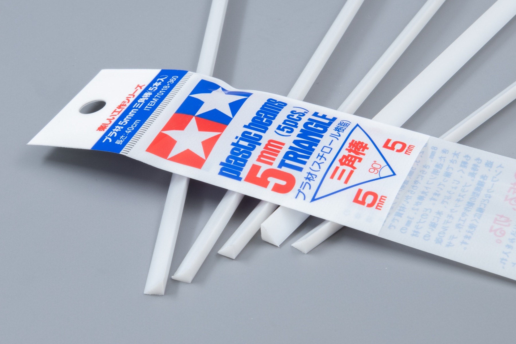 Tamiya TA70118 Construction Series Plastic Beams 5mm Triangle x 400 mm 5 pcs