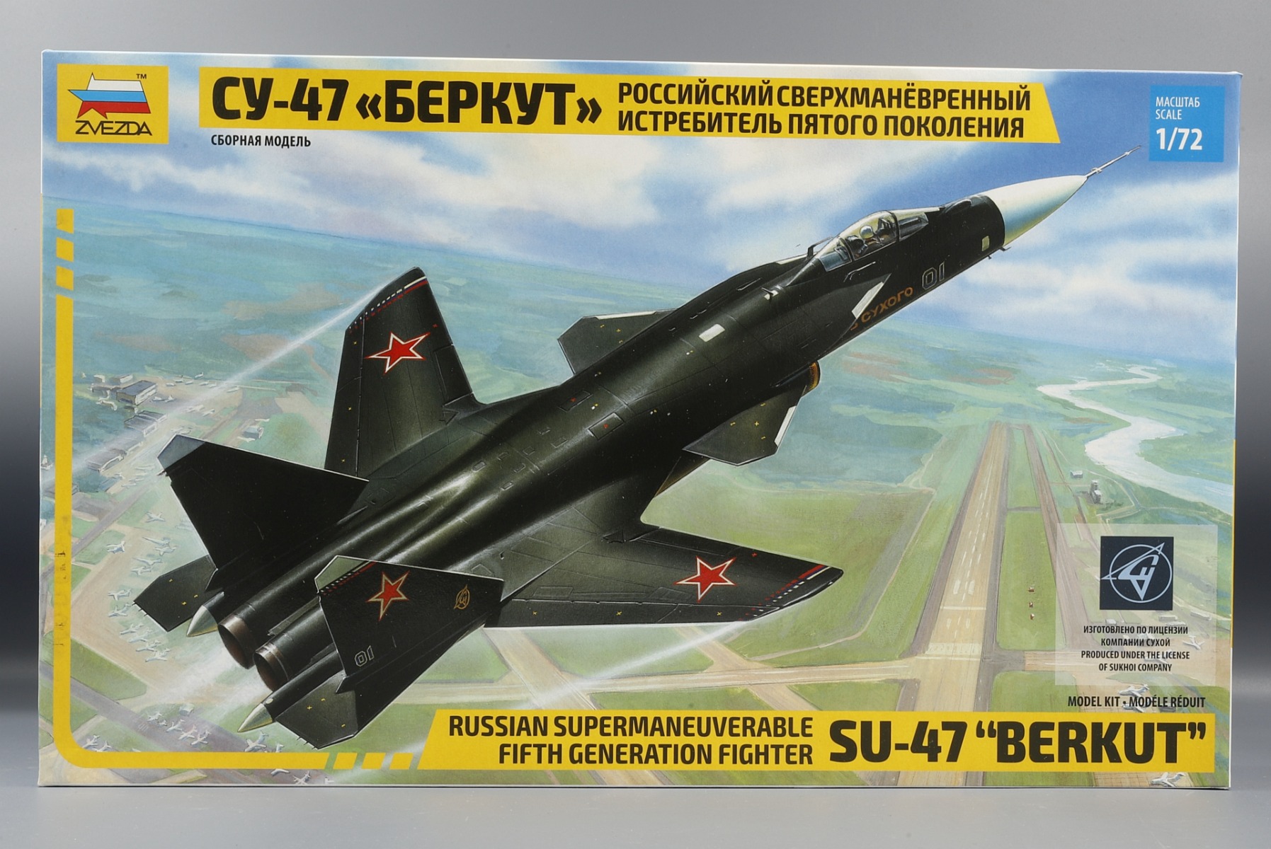 Zvezda ZV7215 Russian Supermaneuverable Fifth Generation Fighter Sukhoi Su-47 BERKUT