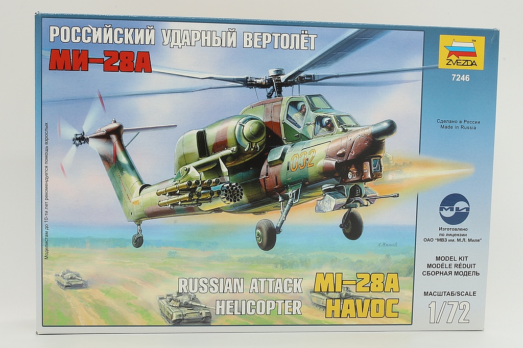 Zvezda ZV7246 Russian Attack Helicopter Mi-28A 