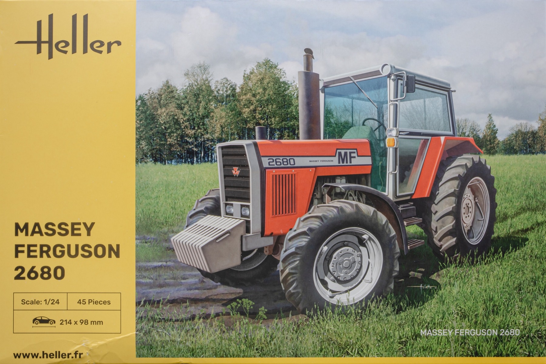 Heller HE81402 Massey Ferguson 2680 tractor, model kit