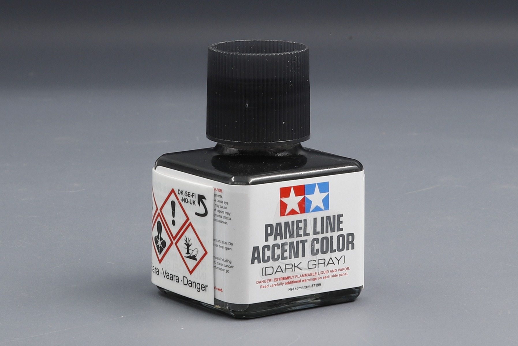 Tamiya TA87199 Panel Line Accent Color (Dark Gray) - 40ml