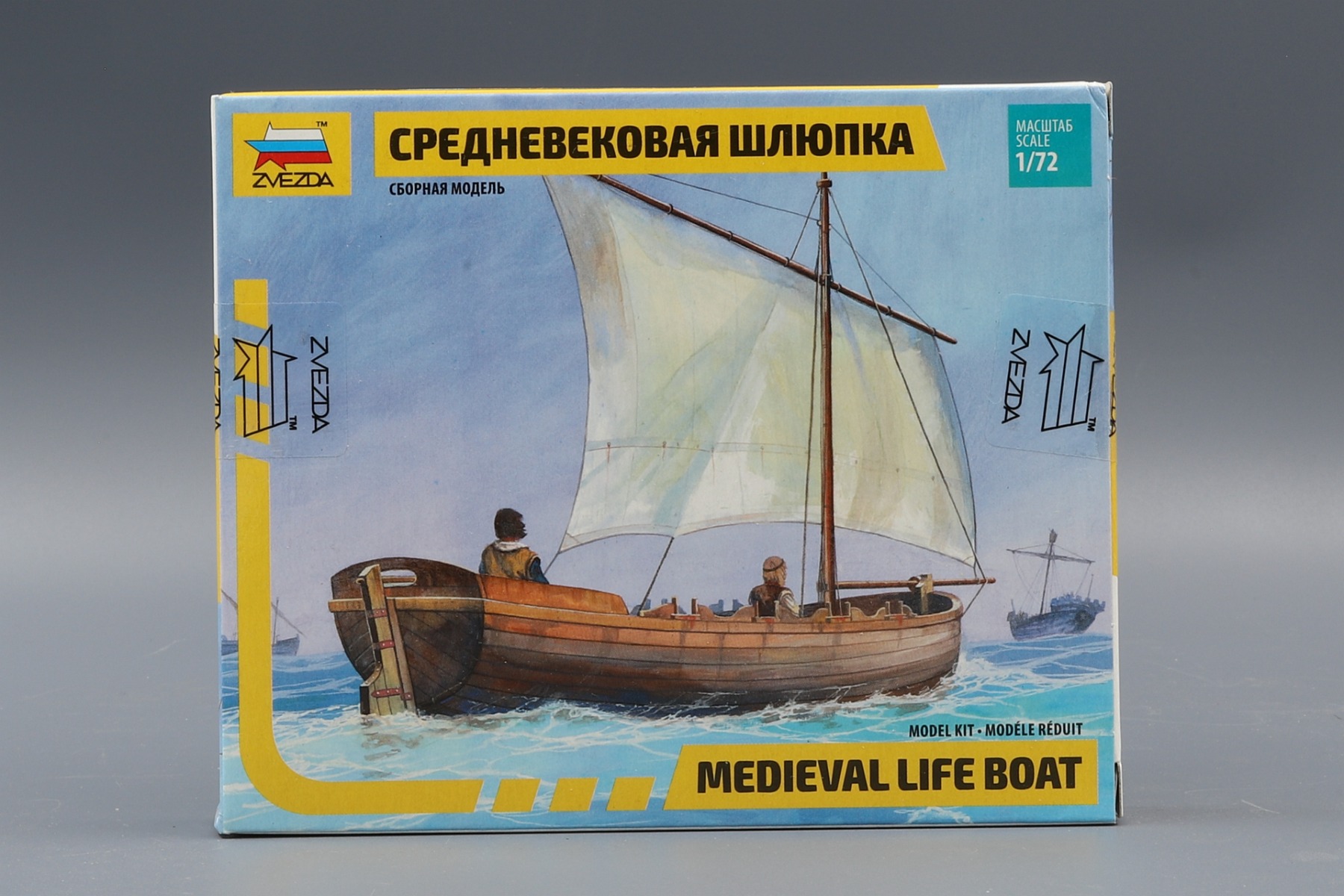 Zvezda ZV9033 Medieval sail-boat, model kit
