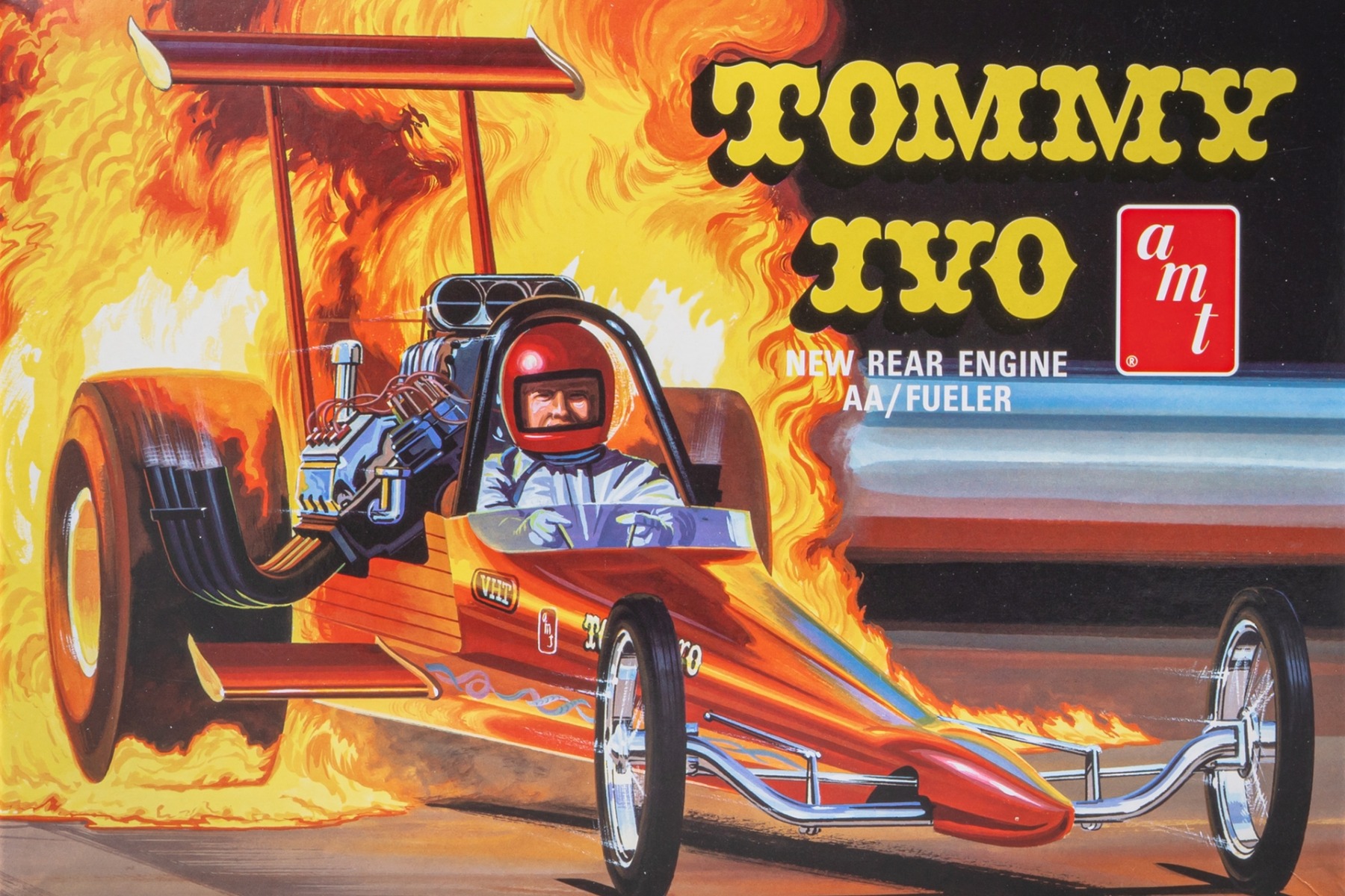 AMT1253/12 Tommy Ivo Rear Engine Dragster, model kit