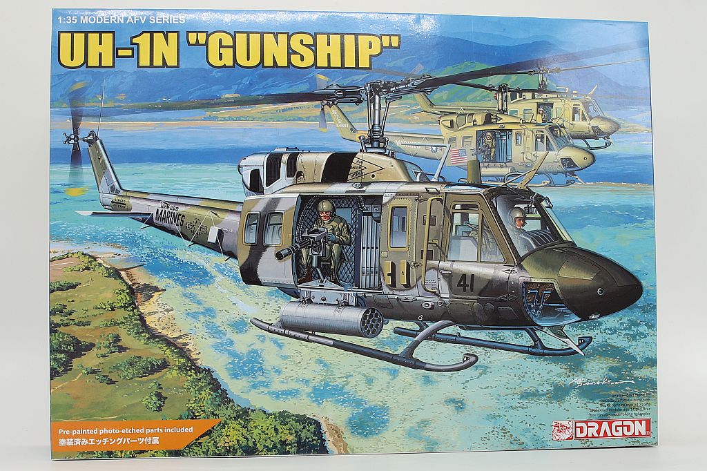 Dragon DRA03540 UH-1N 