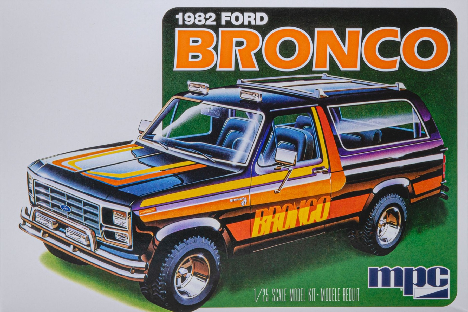 MPC991/12 Ford Bronco, 1982, model kit