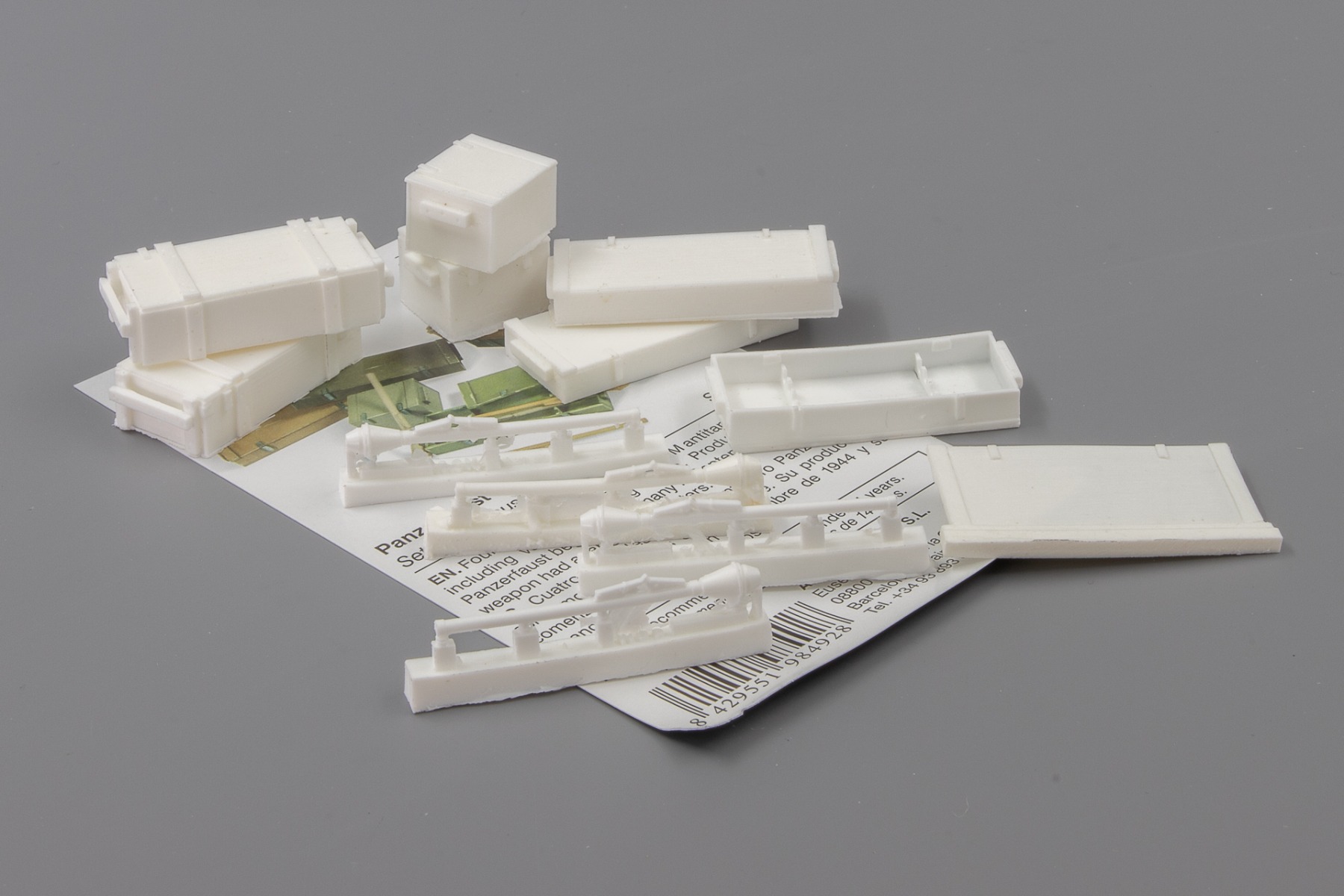 Vallejo SC222 Panzerfaust 60 M Set, model kit